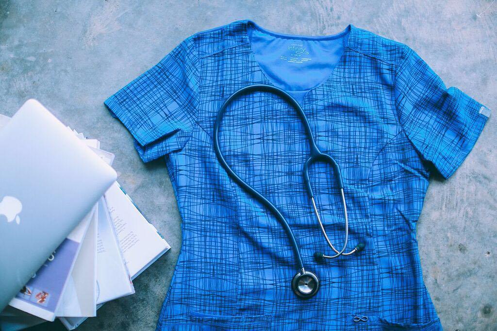 TheCaringTimes_'s tweet photo. Essentials. 
#infinityscrubs #cherokeescrubs #cherokeeuniforms #scrubslife #nurse #nursingstudent #nurselife #nurse… https://t.co/KPndsFABEK