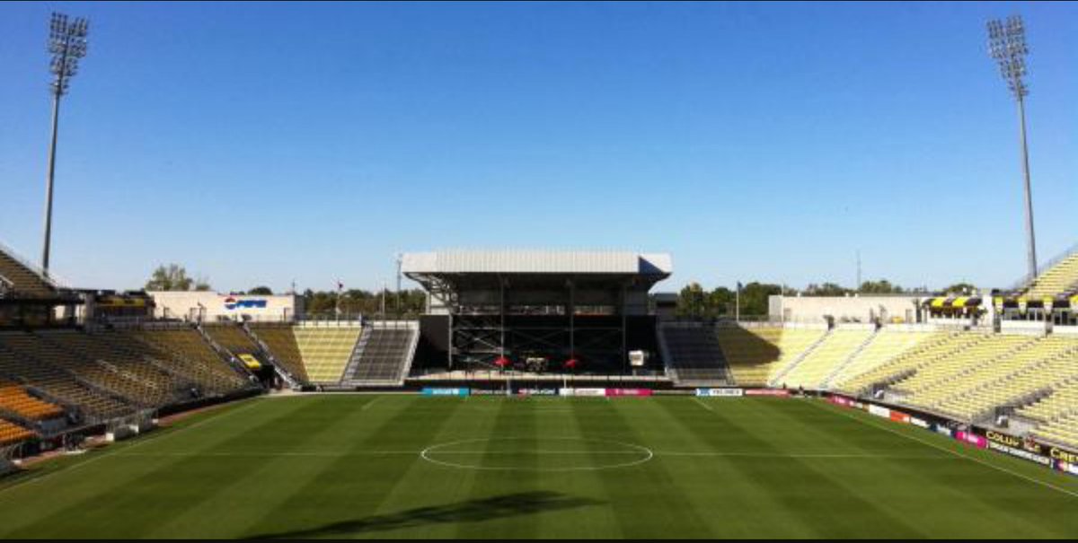 locosfut's tweet photo. #JugamosTodos: Mafre Stadium , Capacidad 20,145 espectadores . Estadio donde jugará #Laselec . #USA-#GUATE . https://t.co/ClSGkauiLE