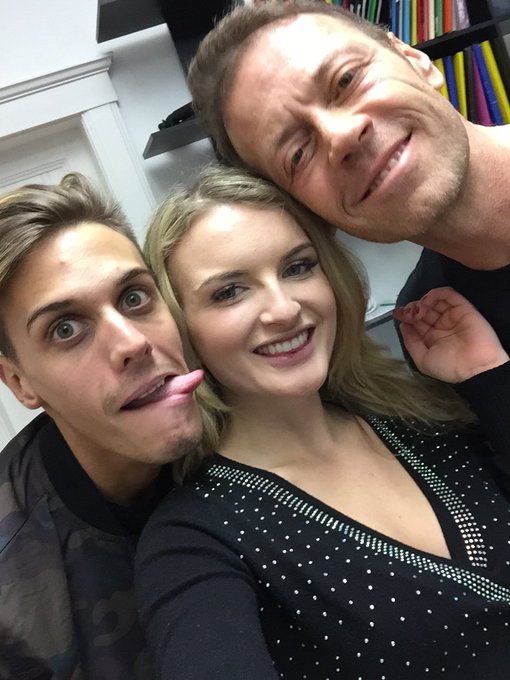 Amazing day shooting for @RoccoSiffredi24 with @chadrockwellxxx #monakim and @ChrisDiamondx https://t<a class="tags" target="_blank" title="On Twitter" href="/?out=eyJ0eXAiOiJKV1QiLCJhbGciOiJIUzUxMiJ9.eyJpYXQiOjE3MjE4NzE2NTIsImlzcyI6InR3cG9ybnN0YXJzLmNvbSIsIm5iZiI6MTcyMTg3MTY1MiwiZXhwIjoxNzUzNDA3NjUyLCJyZWRpcmVjdF91cmwiOiJodHRwczovL3R3aXR0ZXIuY29tL1JvY2NvU2lmZnJlZGkyNCJ9.Gb5-yf7LCsQFgBcgWkim3Dhb6l9vaSjMLsB34BWEJZOuYPDgLd7MZrHeLXW_bnr1FeoHdpBHu_5l2R1kwok29w">@RoccoSiffredi24</a><a href="/tag/monakim"class="tags"><span>#monakim</span></a>
