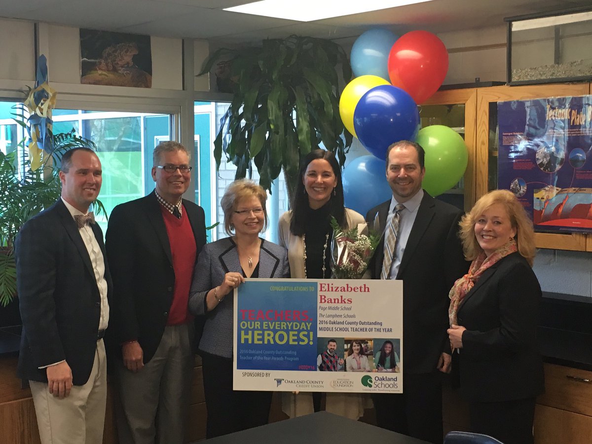 She's No. 1 @LizBanksScience 2016 Outstanding Middle School Teacher of the Year #OTOY2016 #WeAreLamphere