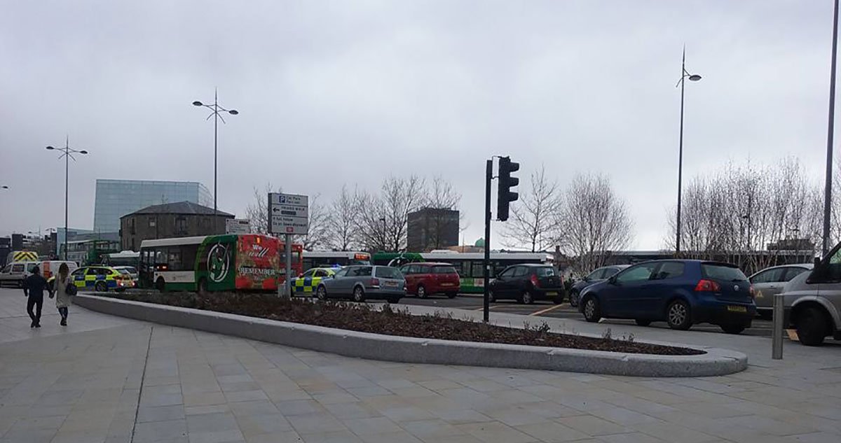 southwalesargus's tweet image. Pedestrian hit by car outside Friars Walk bus station in Newport - long delays reported bit.ly/1ZIsPhZ