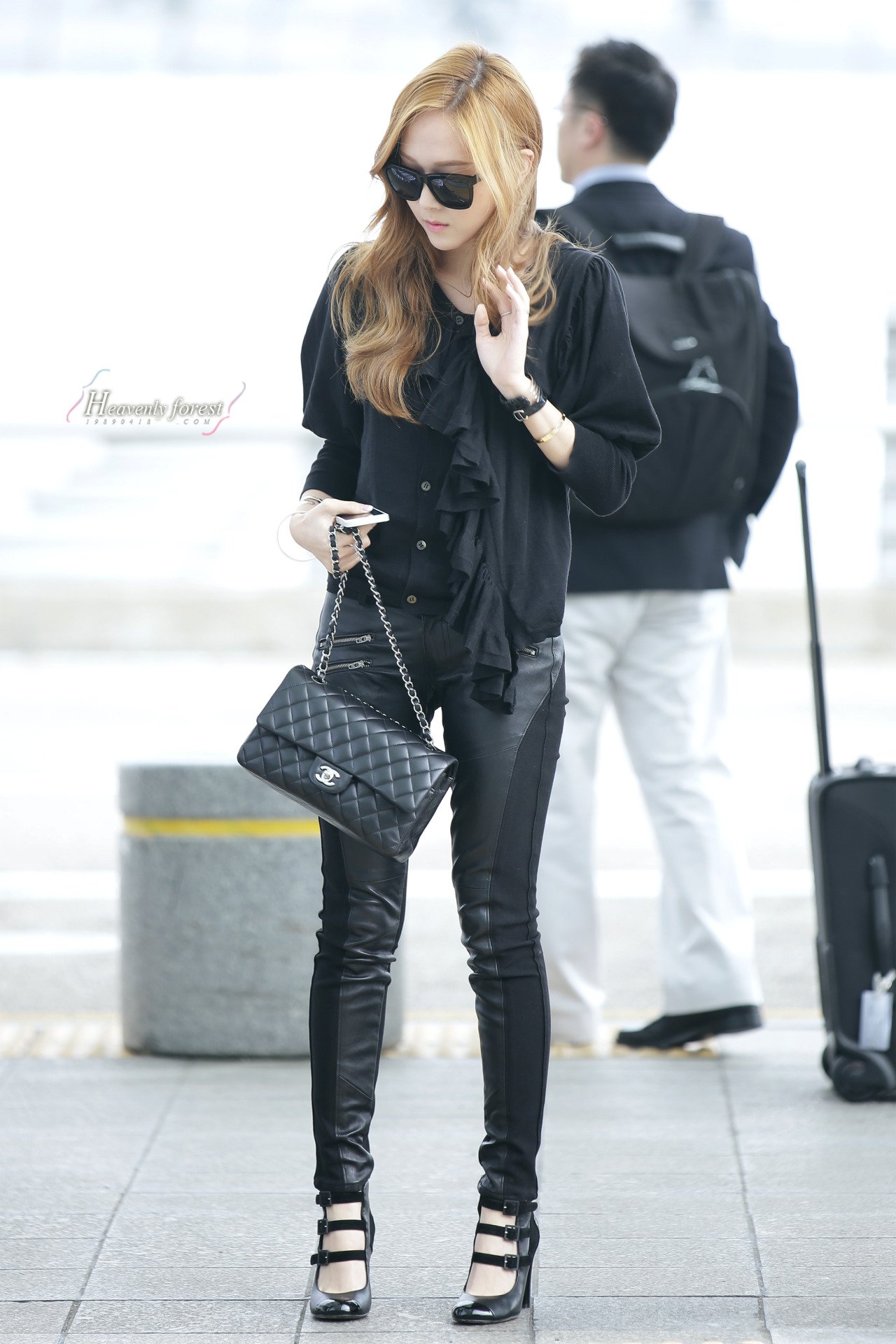 jsy fashion on X: 130520 Jessica Jung @ Incheon Airport  #sicasairportfashion #airportfashion  / X
