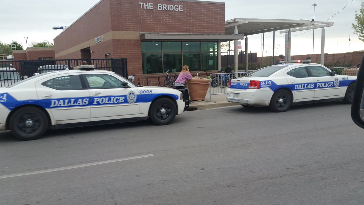 advocamentum's tweet image. DPD at Bridge this morning. #DVCTF add Downtown, Cedars, and DE. #wecandobetter
@CleanUpDowntown
#1818corsicana