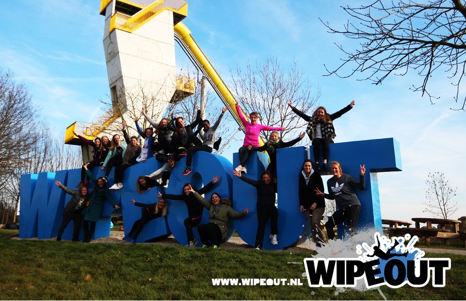 Met het zonnetje genoten van de #WipeOut toppers! Word jij er ook een?! #cool #GirlsonFire #fun #TEAM #lente