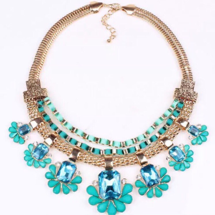 EssDoll's tweet image. Make a statement 👑💕 #styletuesday #bbloggers #fbloggers #statement #followus