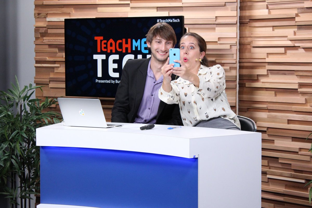 CarolynBirchill's tweet image. Never miss a selfie opportunity on #TeachMeTech Tune in at businessblueprint.com
