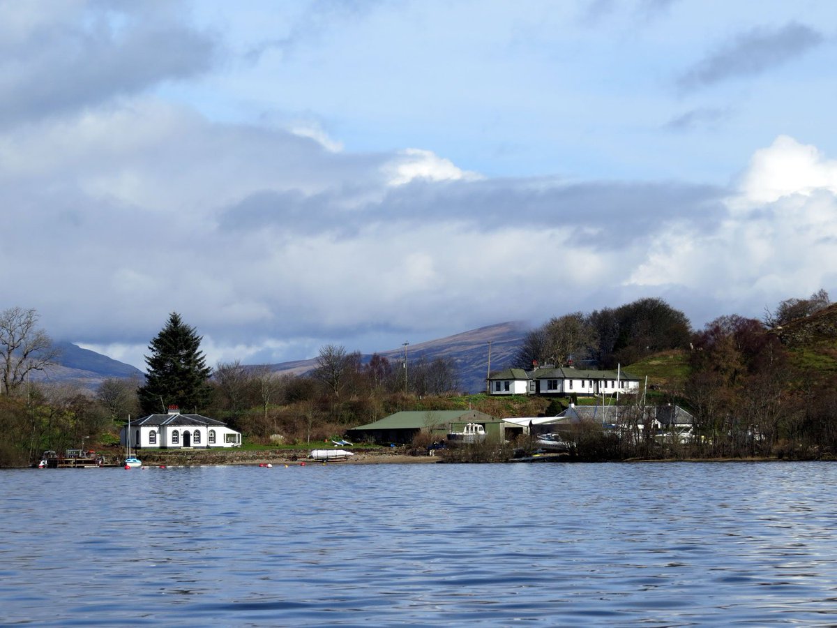 exploreloch's tweet photo. Inchmurrin Island #lochlomond short history of the island follow link:
https://t.co/qa0V4iYNog https://t.co/AiafrXdAfP