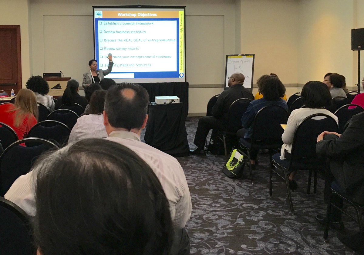 TMinorATL's tweet photo. The Good, Bad, Ugly and the Awesome of becoming the HR “solopreneur”. #BuildingBrillance w/Sheree Knowles. #shrmatl https://t.co/28KdwPzSmK
