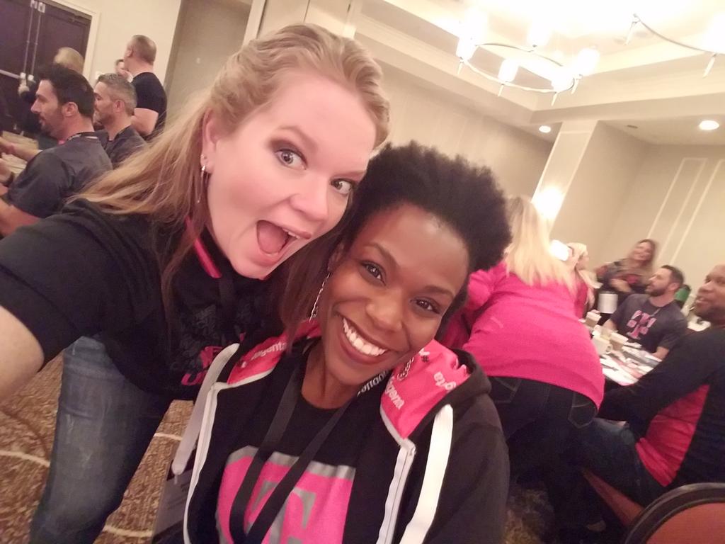 librastar917's tweet photo. #HRNinjasUnite! @JoyIMunoz @Tashi_P27 @cjgreentx https://t.co/rcS6VEoxfl