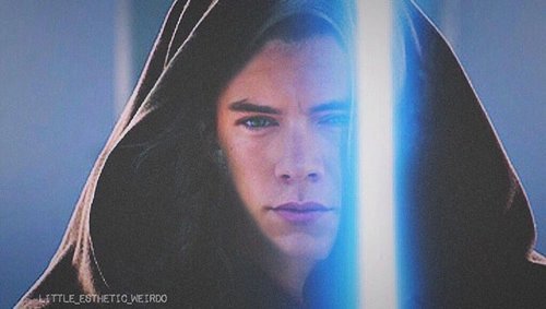 harryeditstyles's tweet photo. #forceawakens #StarWars #HarryStyles #Directioners #OneDirection https://t.co/6Y8zt2rF9C
