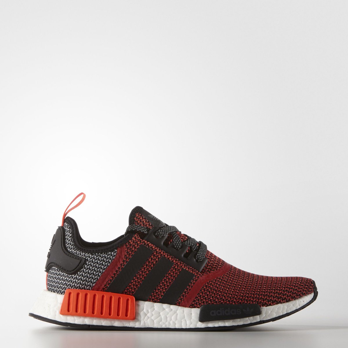 adidasalerts tweet picture