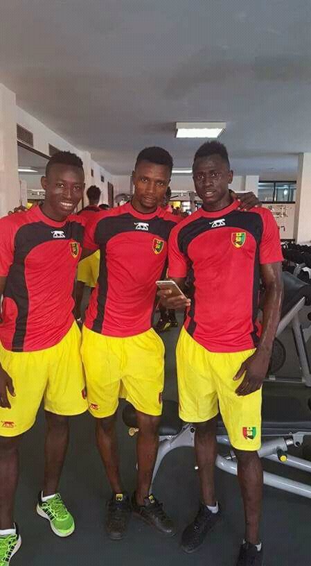 LeopoldHaba4's tweet photo. c'est le sily qui gagne merci https://t.co/fpNnpbvtoa