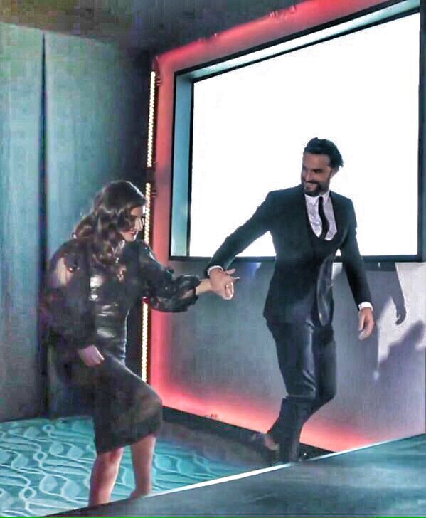 Gonz14Z's tweet photo. Todas las fotos de ustedes son bonitas @anabrendac @ivansanchezz_ Pero este momento espontaneo gana a todas 👫❤️ https://t.co/BgzPkWGnVM