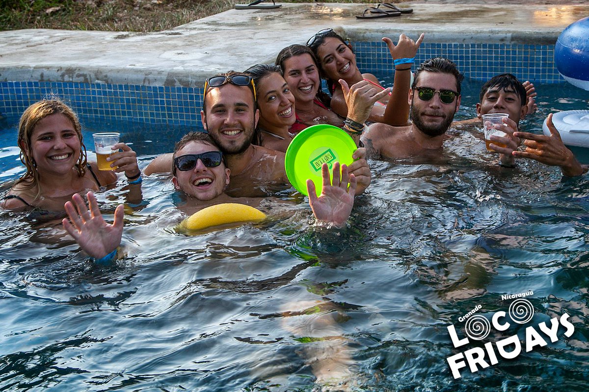 LocoFridays's tweet photo. #LocoFridays: Island pool party+beach party. 
Los esperamos en el próximo PIKNIC NICATRONIK. ��Hagan su reservación! https://t.co/1anxMeIOV0