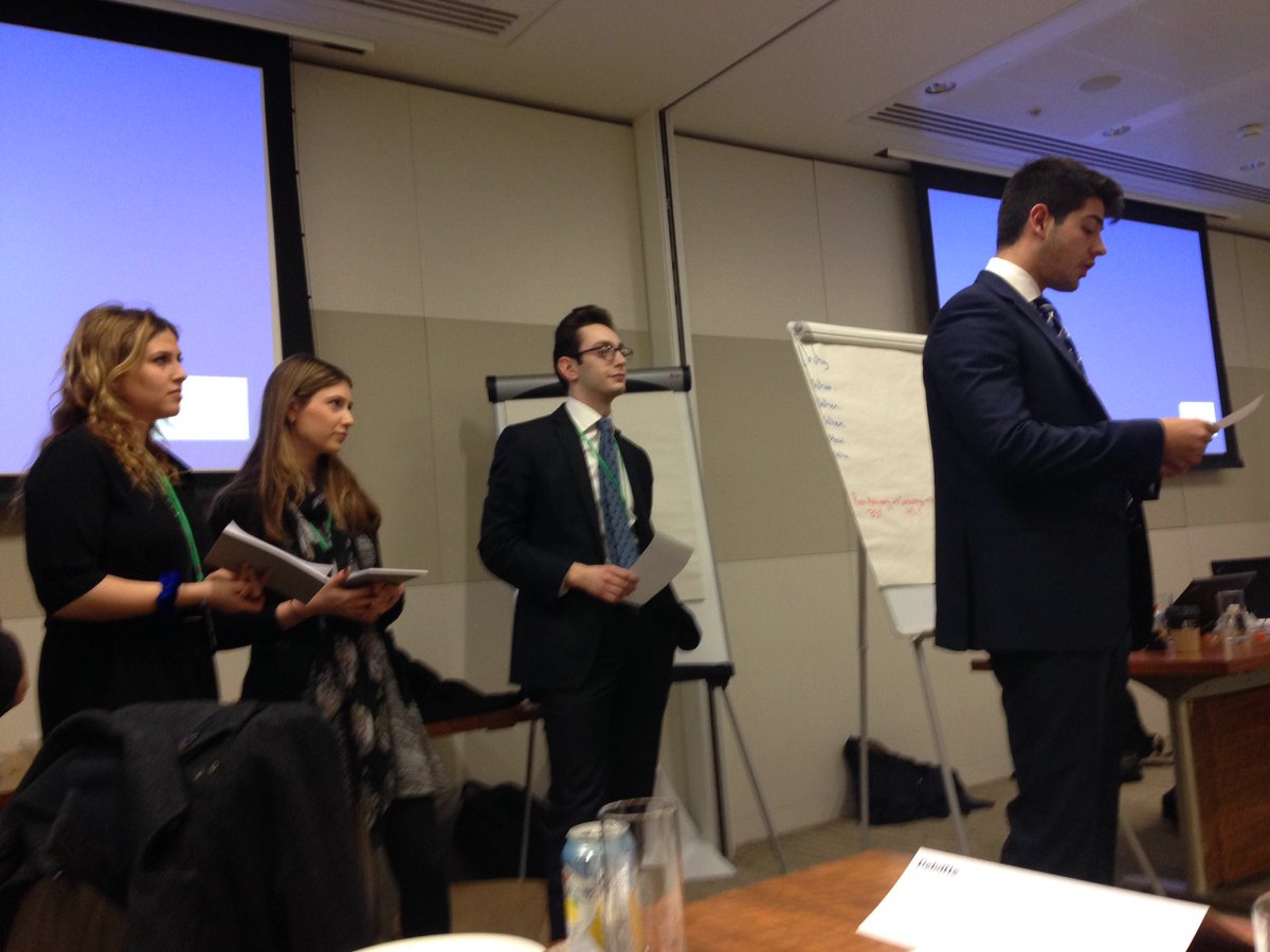 Lee_UJS's tweet image. Case study reports in progress @UJS_UK @Deloitte #insightday ✡👍✡