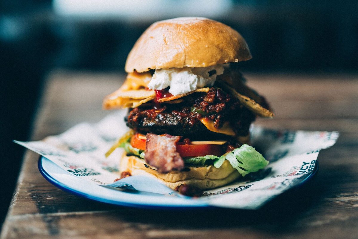 KatyJourno's tweet photo. BURGER NEWS!

Sunderland is to get its first dedicated gourmet burger venue @saucy_burger
https://t.co/2t8hLg2EwT https://t.co/zG6z4ug4W5