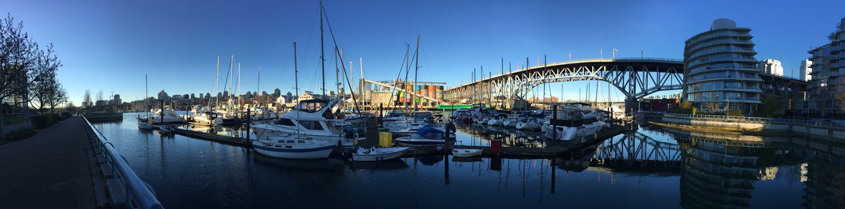 PaulBClough's tweet photo. Good morning Yaletown. https://t.co/Q4CIiLnT3T