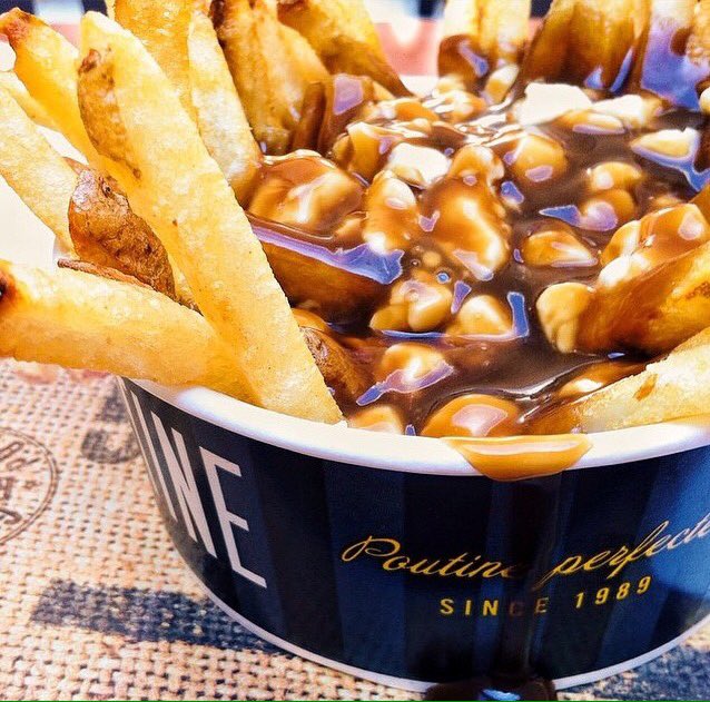 ShopSTC's tweet photo. Spring has sprung and fries are in bloom! #PoutinePerfection ๐ https://t.co/Mc6E4QNDL8