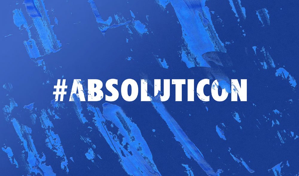 graffica_info's tweet photo. #ARTE / #Absoluticon, 10 reinterpretaciones artísticas de la icónica botella https://t.co/OQ0Kt3XOnr https://t.co/fm8kMf5jNY