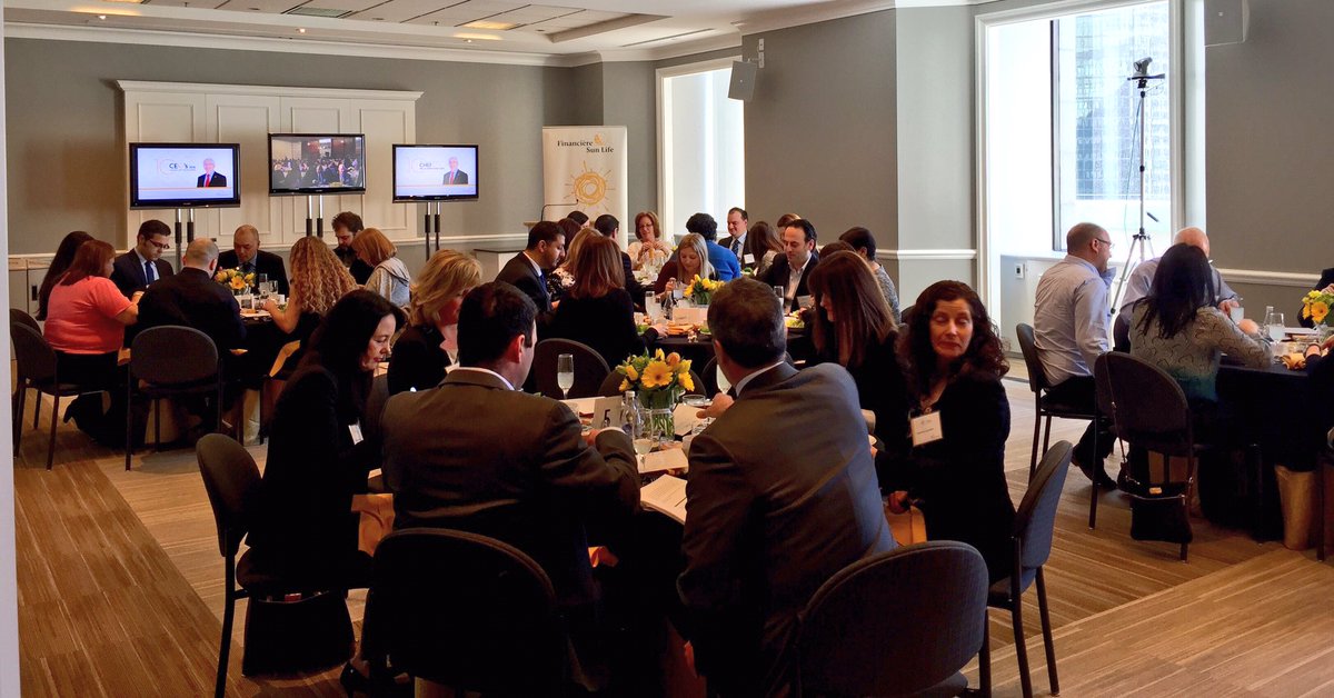 jougosselin's tweet photo. C'est parti pour les #CEOAward en direct de #Montréal cc @DeanAConnor @SunLifeQC @SunLife https://t.co/JWsu4UoR2W