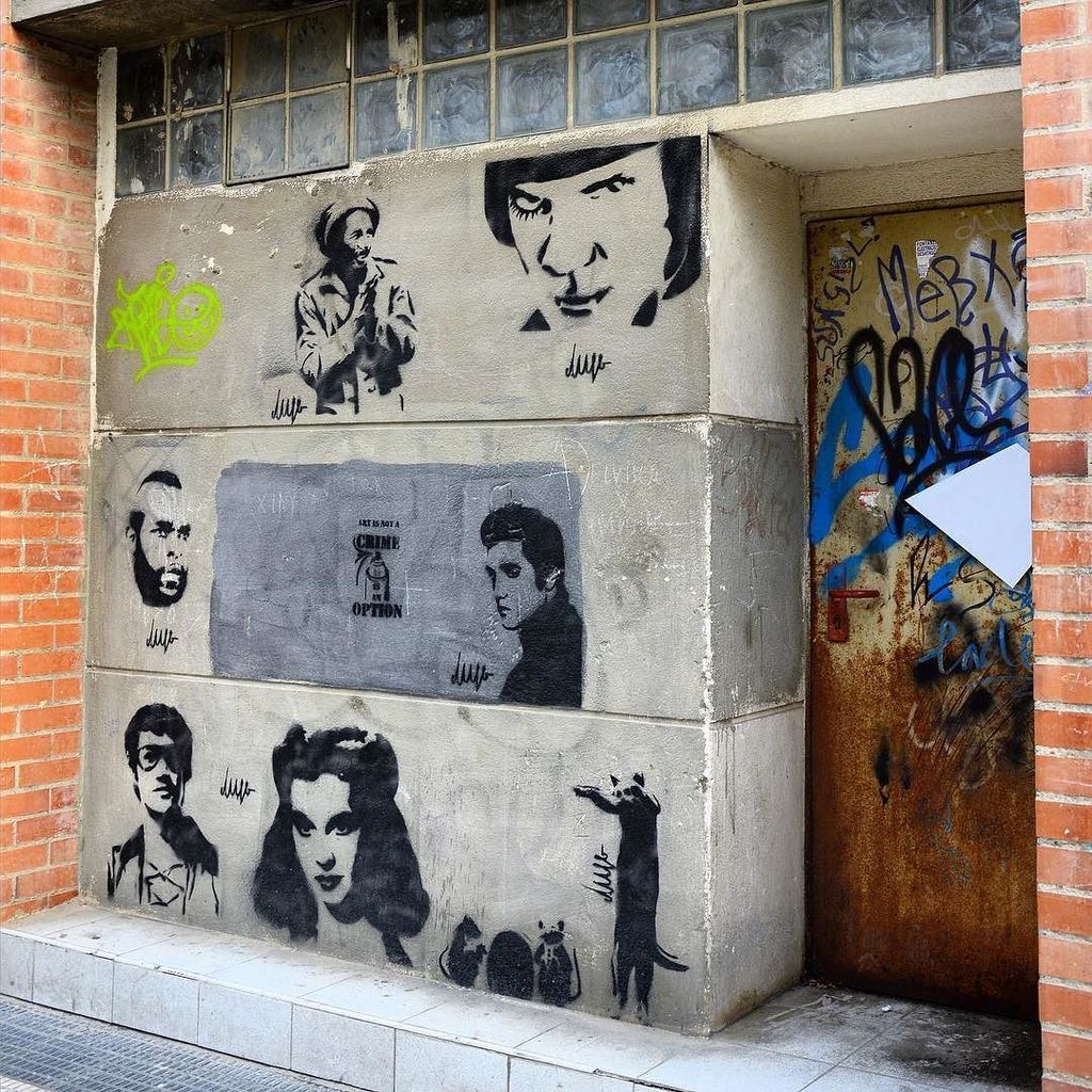 BrujaMaracc's tweet photo. Paseando por #zaragoza #streetart #graffiti #graffitiart #graffitiigers #color #graff #urbanart #sprayart #sprayda… https://t.co/nmuChtPHF5