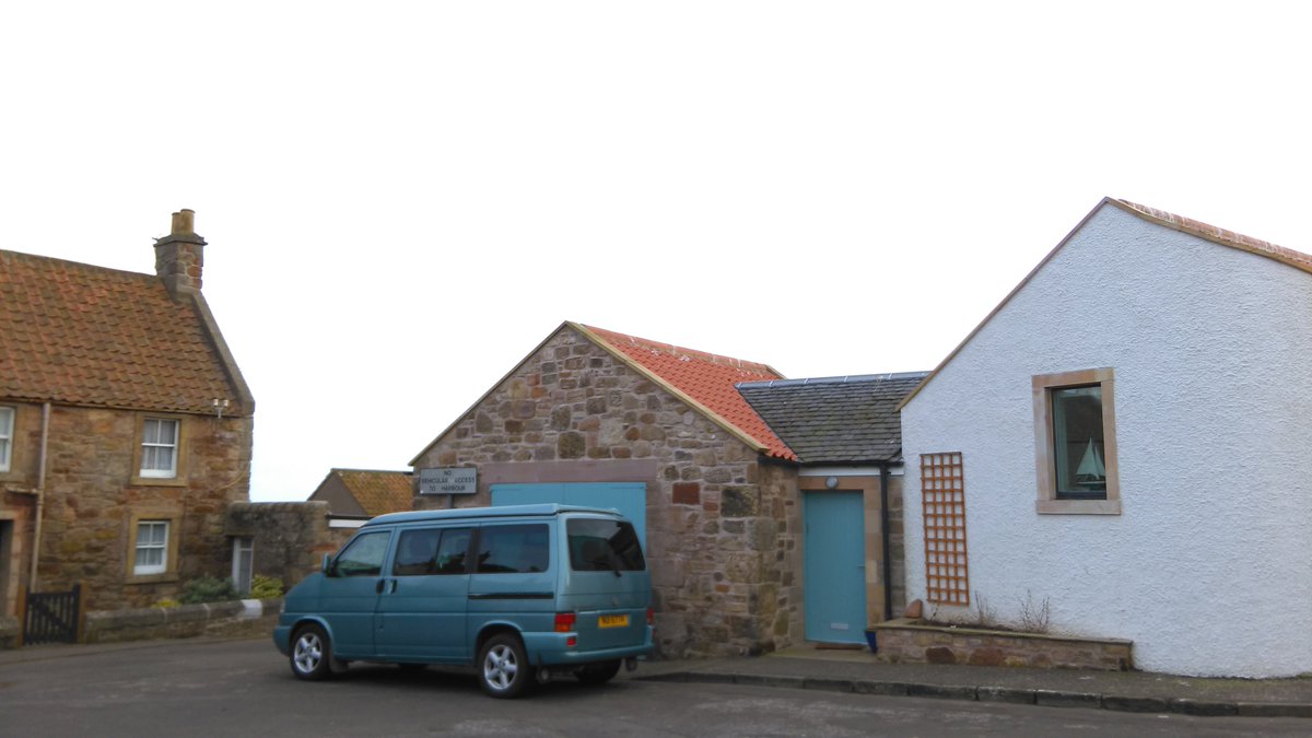 Galbraith_PLAN's tweet photo. Good example of new build in the heart of a conservation area. What do you think? #Crail #Fife #Planning #Design https://t.co/AfYy8pXhQV