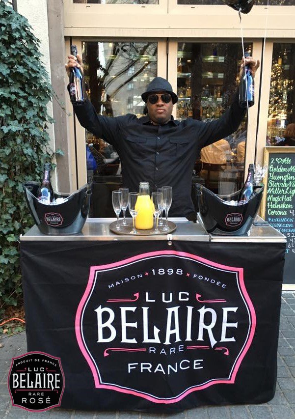 ImagemakersPR's tweet photo. Shout out to My Aries Day Party Sponsors @Scholar412 @BlackBottleBoy  @CulturePgh  @ClaudyPierre  #TeamBlackBottles https://t.co/HniYOPXKEL