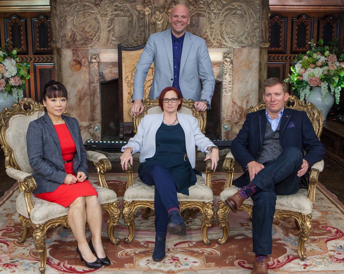 gbchefs's tweet photo. Don't miss #GBBOCreme BBC2 8pm w @cherish_finden @ChefTomKerridge  @Claire_Clark &amp; @lemanoir pastry chef Benoit Blin https://t.co/CeArDMuxBP