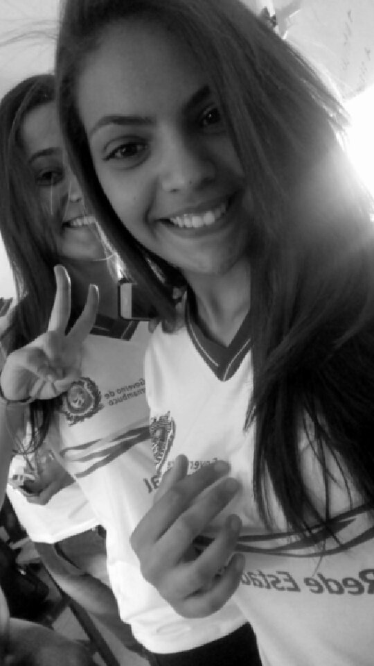 AntunesLee's tweet photo. Que lindaaaas 😍 https://t.co/dIla20mnWg