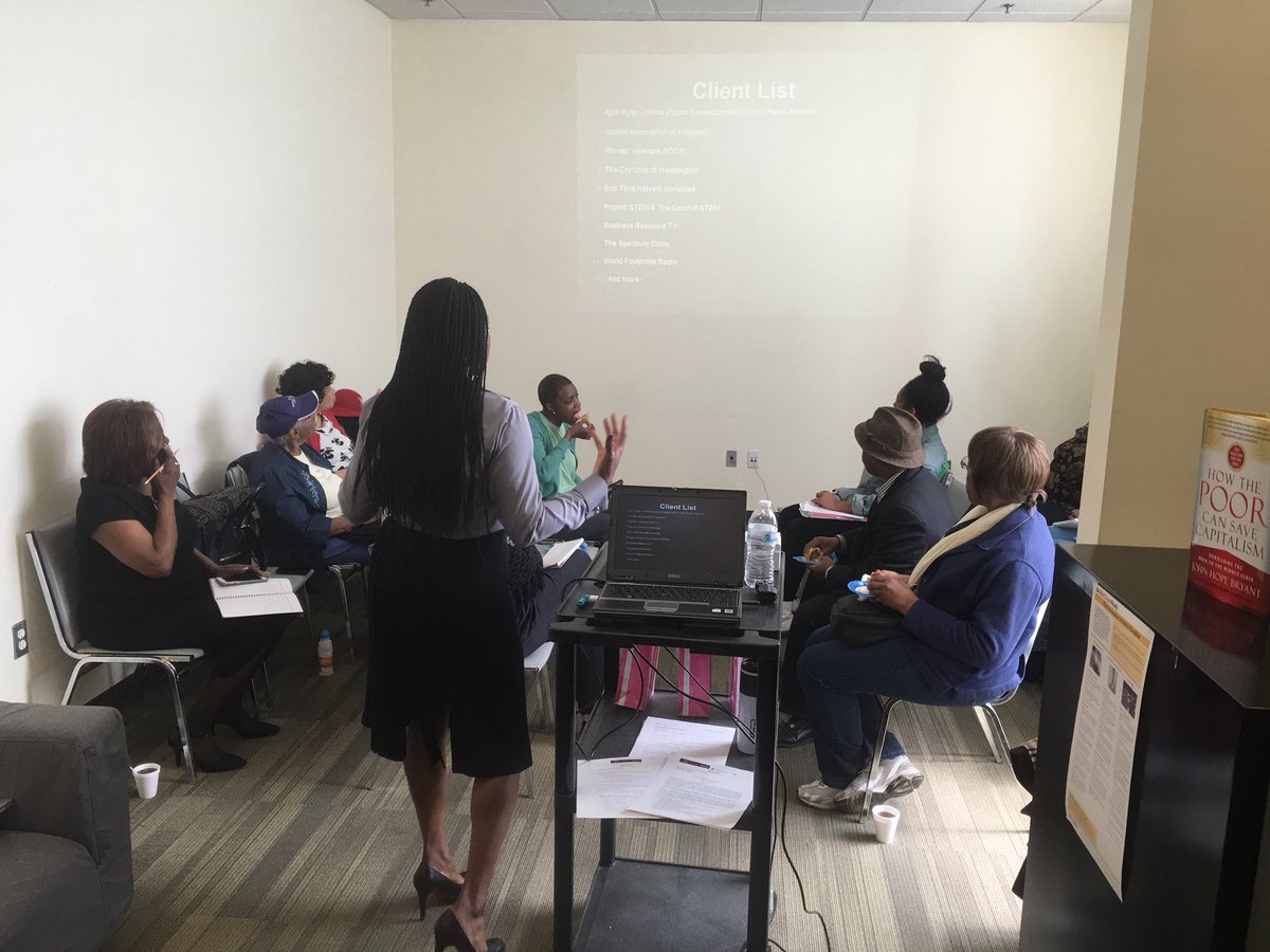 Travisdchope's tweet photo. @OperationHOPE DC Advanced Biz Series for our alumni! Graduation isn't the end it's the beginning! @ryancmack https://t.co/P5MSYGob0q
