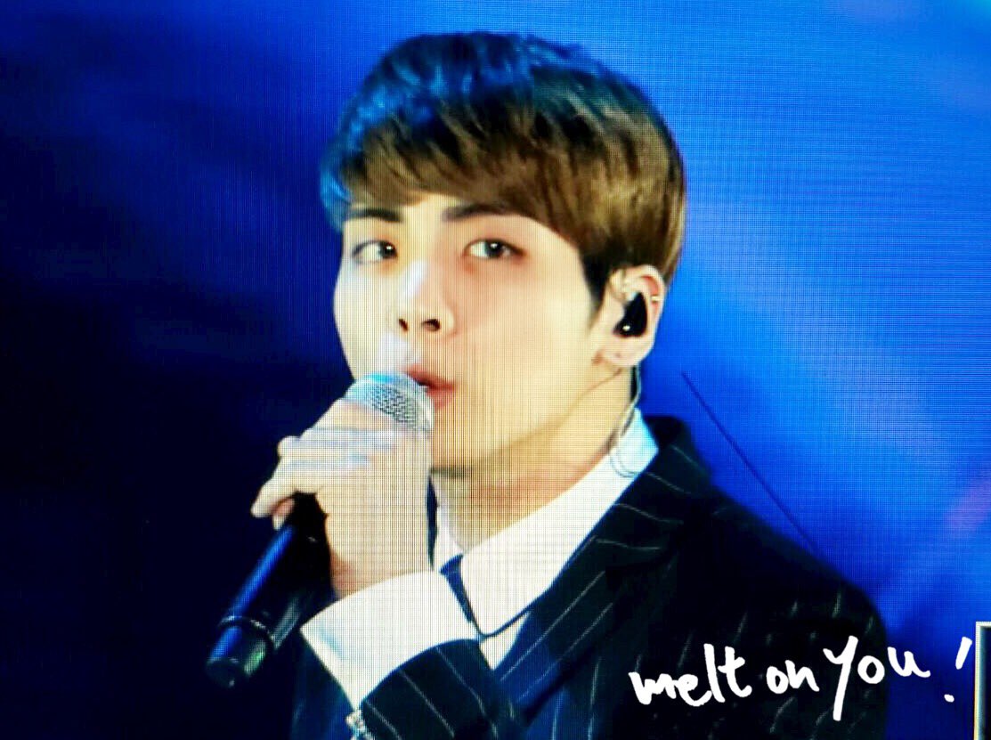 160329 Jonghyun‬ @ '2016 KU Asia Music Awards' Ceux3_KWsAARmlj