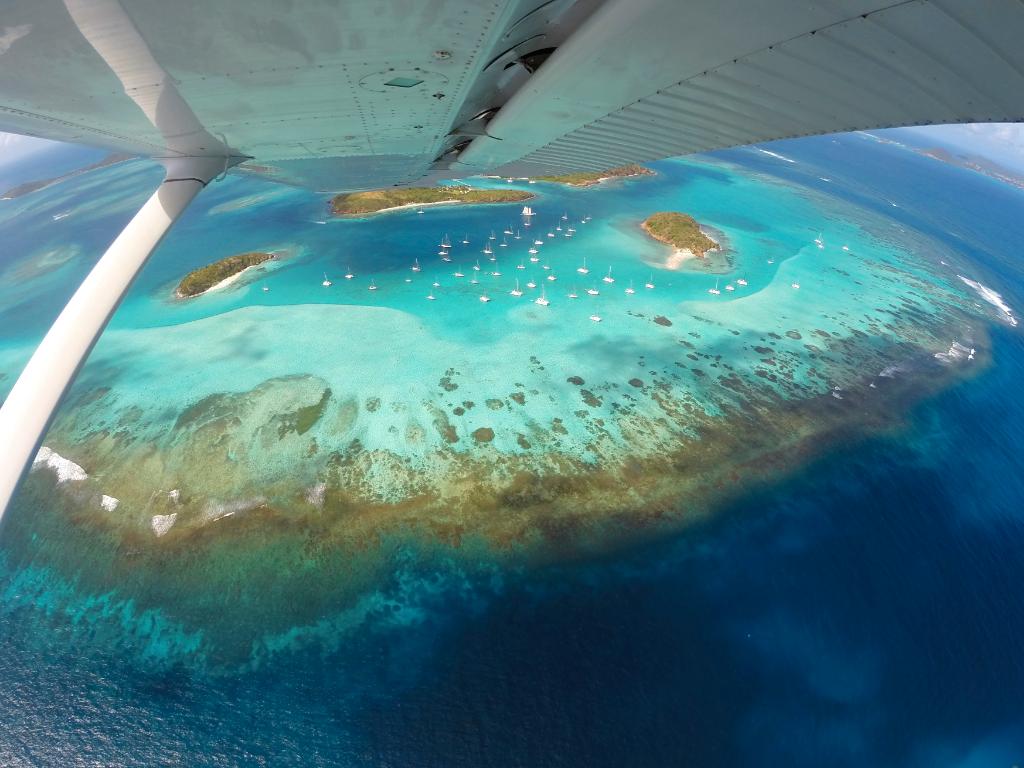 GoProFr's tweet photo. .@mariednkite atterrit au paradis !

Partage tes photos #GoPro sur https://t.co/q7C6TlEFAu pour être featured ! https://t.co/YmakQHc9Hx
