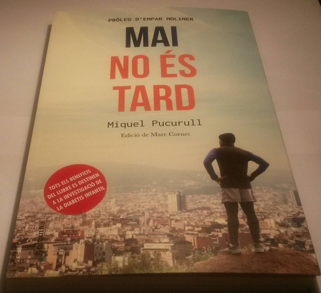 Estic molt content i vull compartir-ho. Avui m’han dit de l’editorial que del llibre #MaiNoÉsTard fan una 2na edició