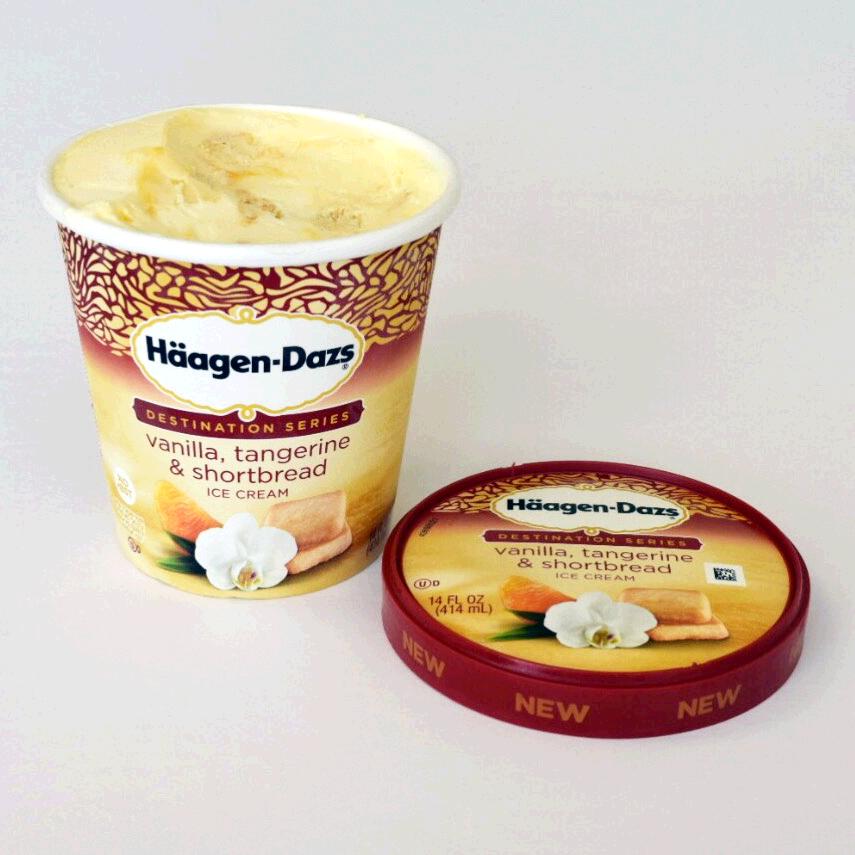 eatidea's tweet photo. Vanilla ice cream swirled with sweet-tart tangerine #curd and buttery shortbread cookies... https://t.co/VZlXQvraVn