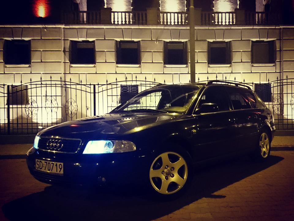 oldcar_photo's tweet photo. #mycar #myaudi #audi #a4 #a4b5 #avant #oem #s4 #mypassion #onlyaudi #oldcar #moto #dabrowagornicza #pkz #night #pol… https://t.co/NDTATfhass