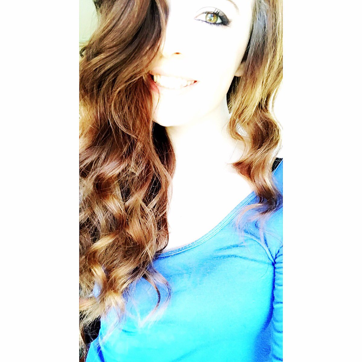 erinschulzxx's tweet photo. avi for a couple days?😜 https://t.co/L41KCnes2h