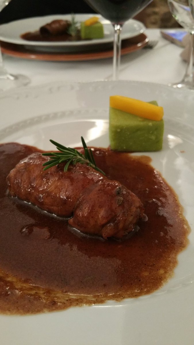Solo una parte della "light dinner" di inizio tour "Benvenuti al Sud" #CasaZarotti #buonocomeilpesce #hotelhermitage