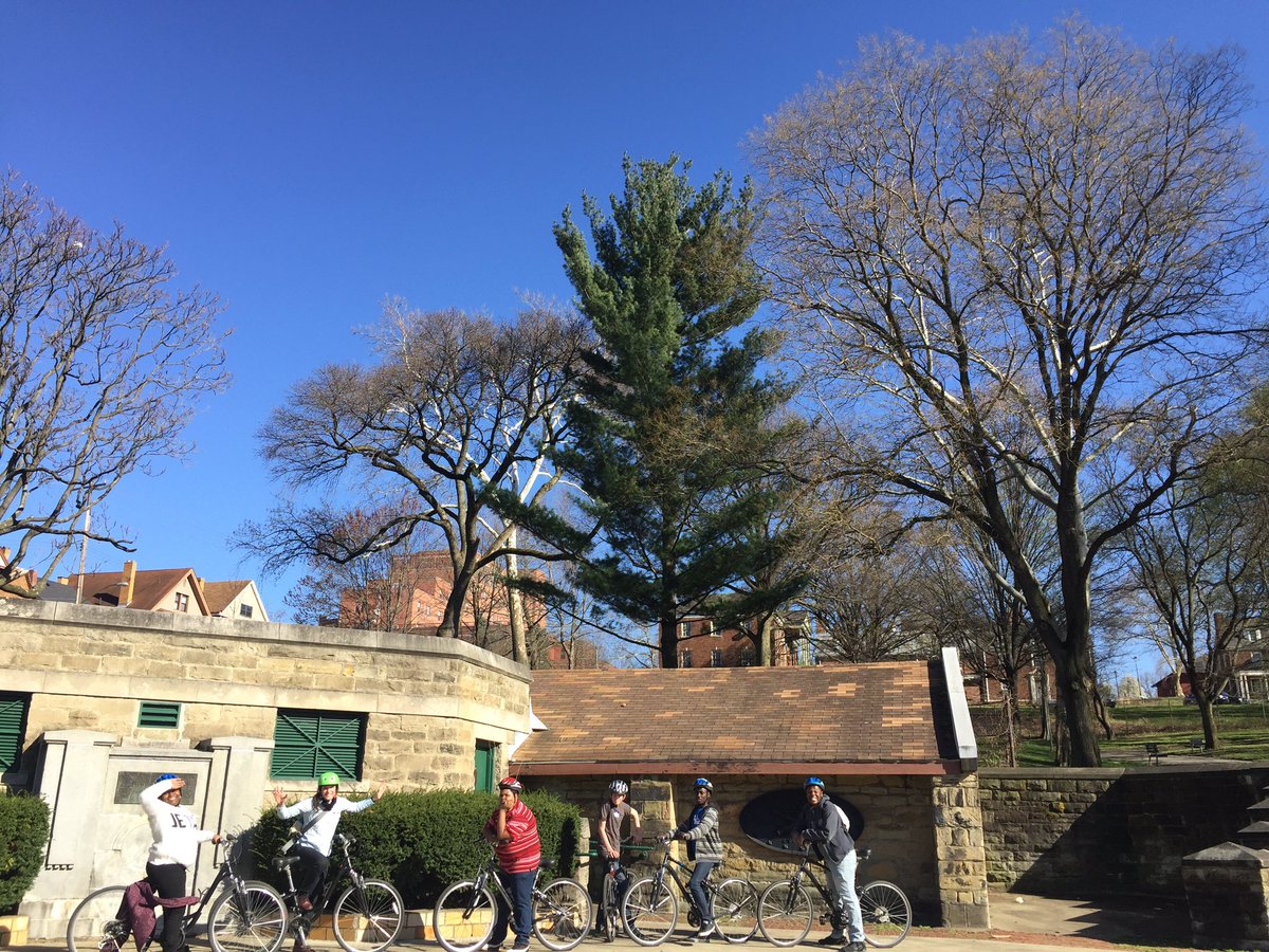 pittsburghparks's tweet photo. Arsenal students spending a sunny Tuesday learning to ride in the park with Positive Spin 🚲 @BikePGH @arsenalparkpgh https://t.co/N7d1blIDr7