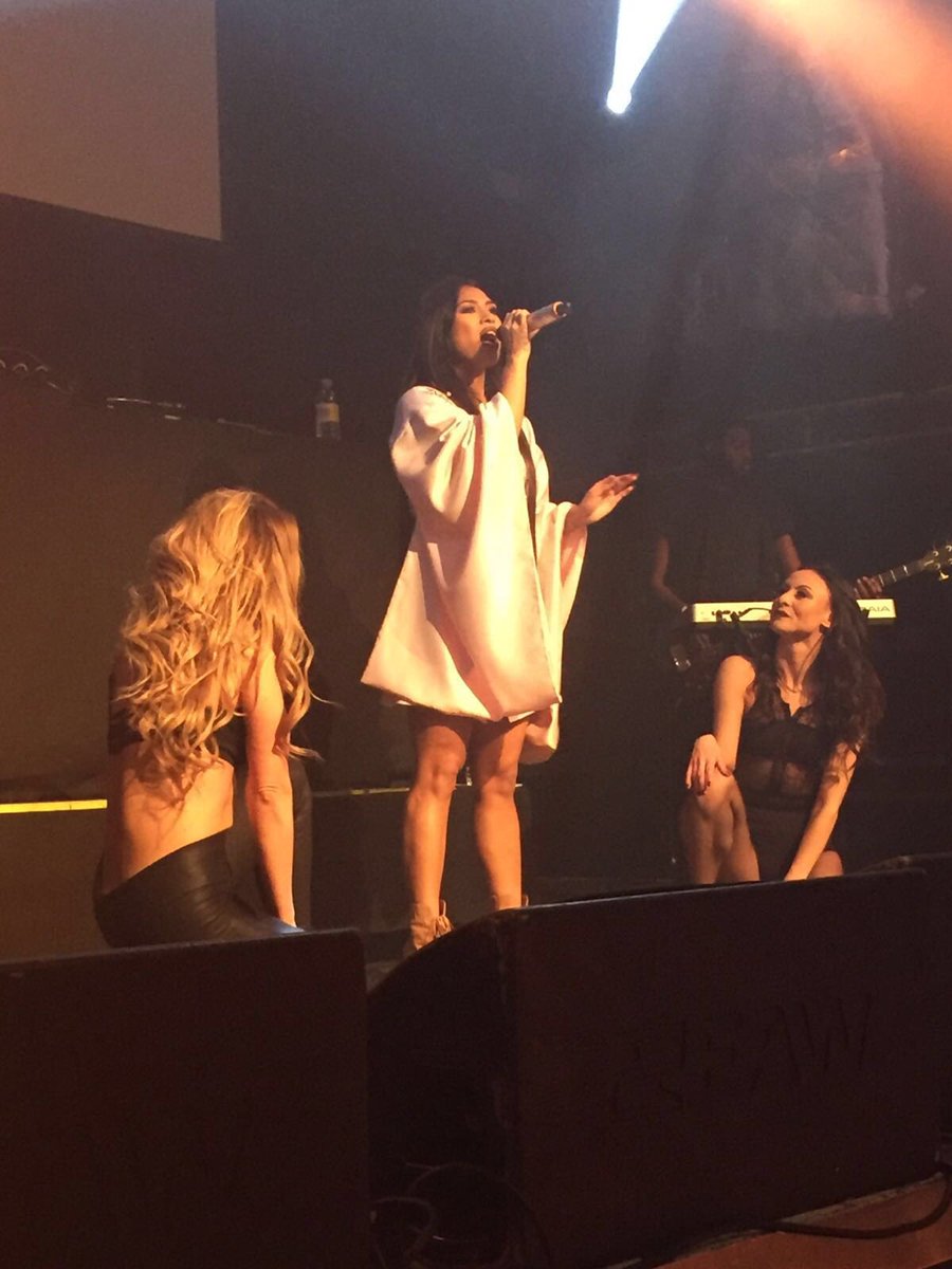 TeenageCancer's tweet photo. Loads of #RiseMusic ❤️ to the amazing @VanessaWhite for closing the show @O2Islington https://t.co/G3xii1LCZa