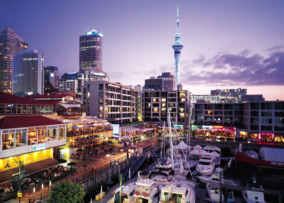shortbreaks2017's tweet photo. The vibrant city of Auckland, New Zeland. #auckland #newzeland #travel #adventure #simplyexplore #summerholiday https://t.co/LKrmTaIuDw