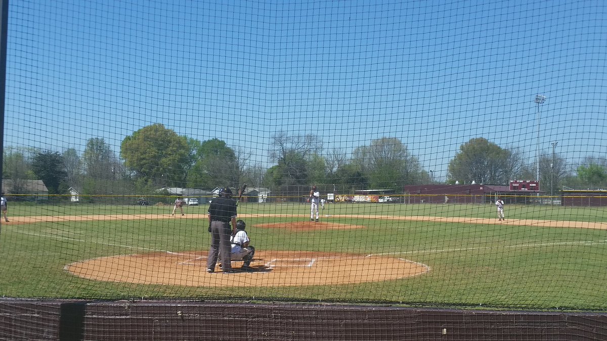 WCLionsBaseball's tweet photo. Day 2, game 4 of @OnDeckAcademy Spring break tournament at WCHS underway between Vance and Harding. https://t.co/I9lRCn6zki