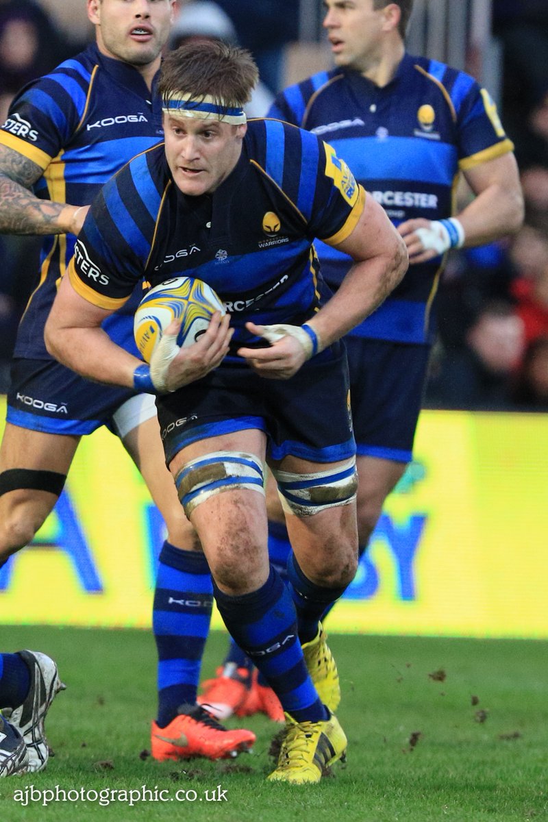 Snaps from the <a href="/premrugby/">PREM Rugby</a> fixture between <a href="/WorcsWarriors/">Worcester Warriors</a> and @LiRFC online at ajbphotographic.co.uk/Sport/Rugby/Wa… #premrugby