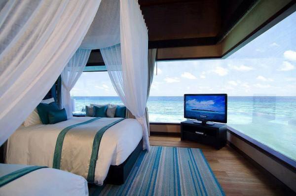 ColorfulScapes's tweet photo. Breathtaking Bed View, Maldives https://t.co/dHVnnSm6Kp