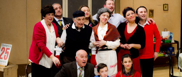 lemarcheateatro's tweet photo. A #Castelraimondo continua il successo de “Il dialetto delle armonie” con Parenti Serpenti https://t.co/Eu9OykNqNU https://t.co/DwXUYTkqlz