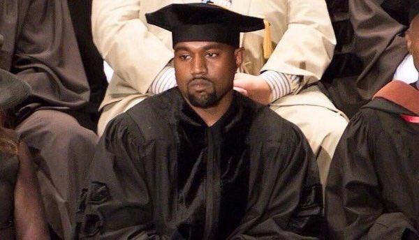 thefemaleboook's tweet photo. Waiting to graduate like https://t.co/U8FKlZYker