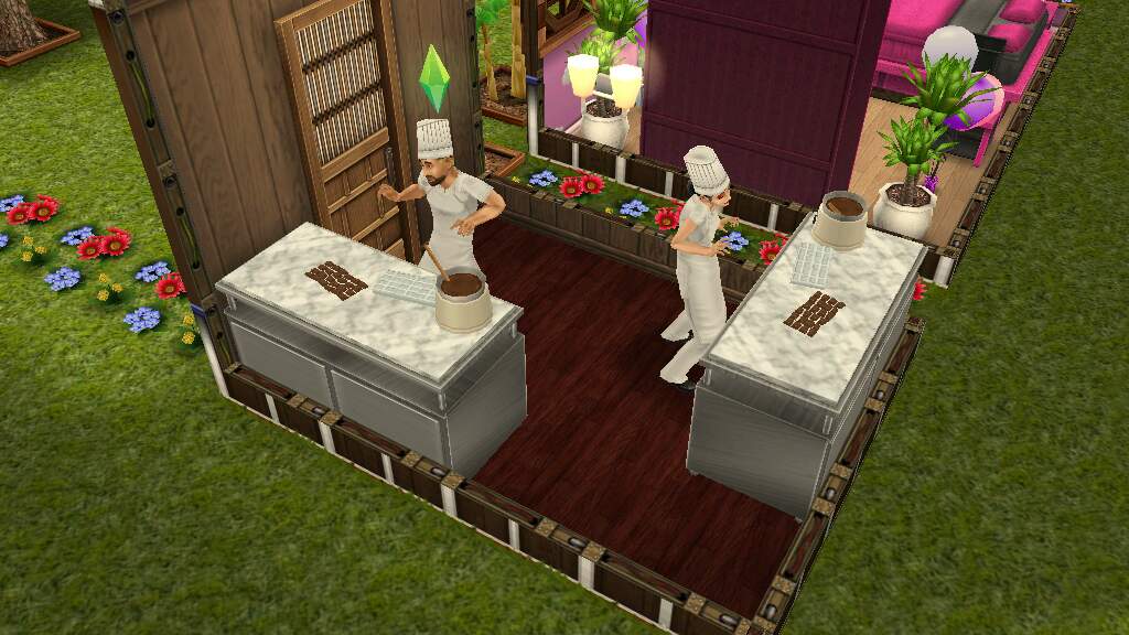TheSims3Play's tweet photo. Chocolates looking good now at level 3 😀 #thesimsfreeplay #thesims #chocolateevent #simsfreeplay https://t.co/C6gdAvcosu