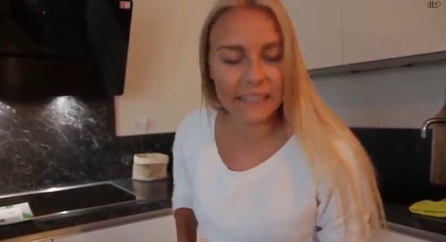 glowvatow's tweet photo. when your emotional breakdown is over and you have to delete all of your overdramatic tweets @dagibee https://t.co/qHXhOkJQIj