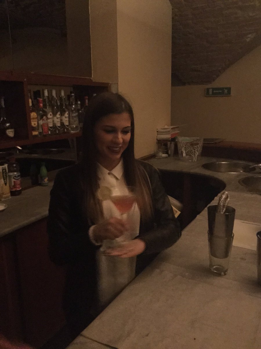 corsiaibm's tweet image. Venerdì 6 Maggio ore 20:00 presentazione del livello avanzato per Bartender a Firenze 
info: aibm.florence@gmail.com