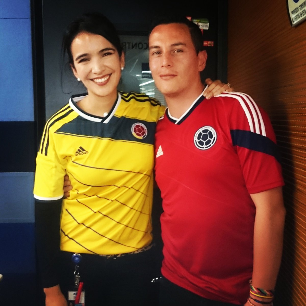 AlfredPerdigon's tweet photo. Por Si Viendo El Partido Me Da Un Infarto...Ya Tengo Quien Me Salve @doctora_fernanda jaja https://t.co/9Uq9vJ3JJ0