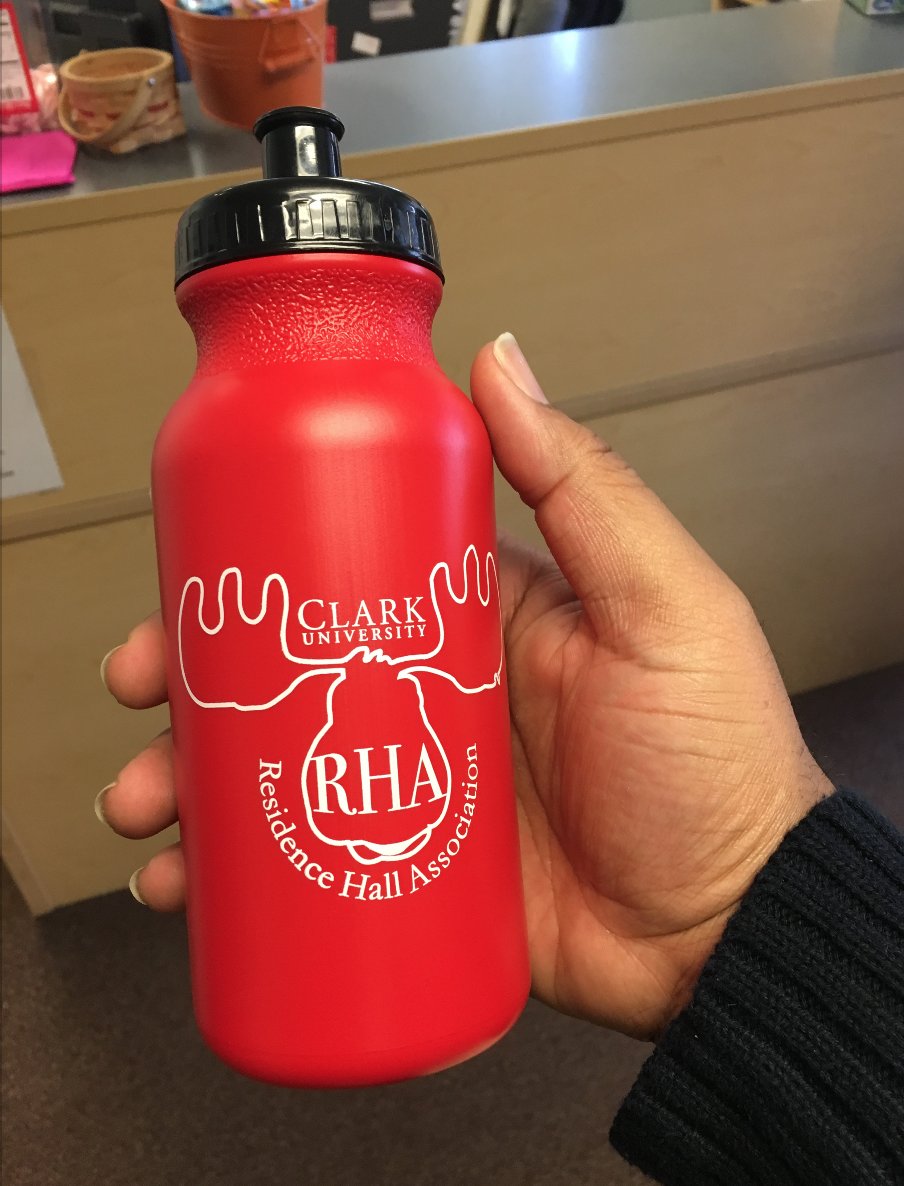 ClarkRLH's tweet image. Have you seen the new RHA water bottles? Get yours at an RHA event on campus! #RHA #Sustainable